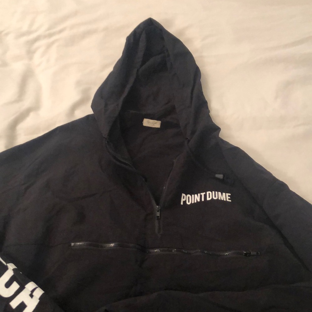 BRANDY MELVILLE / JOHN GAULT windbreaker